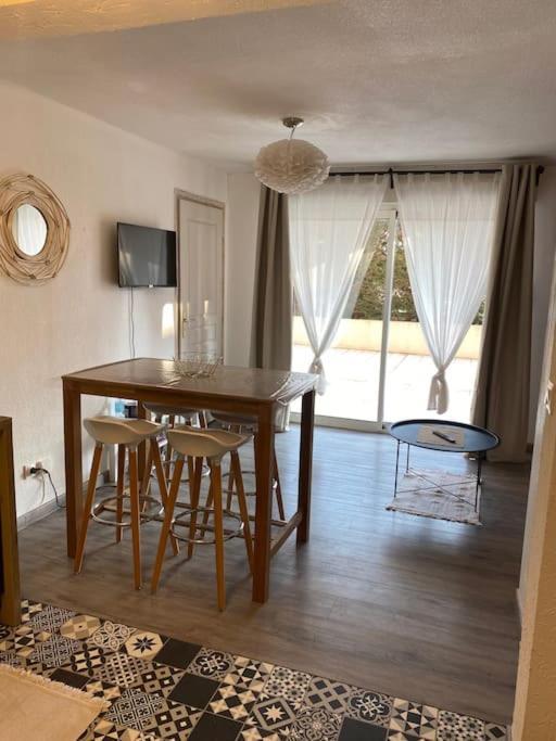 Appt 2 Pieces Port Frejus - Mega Terrasse + Garage公寓 外观 照片