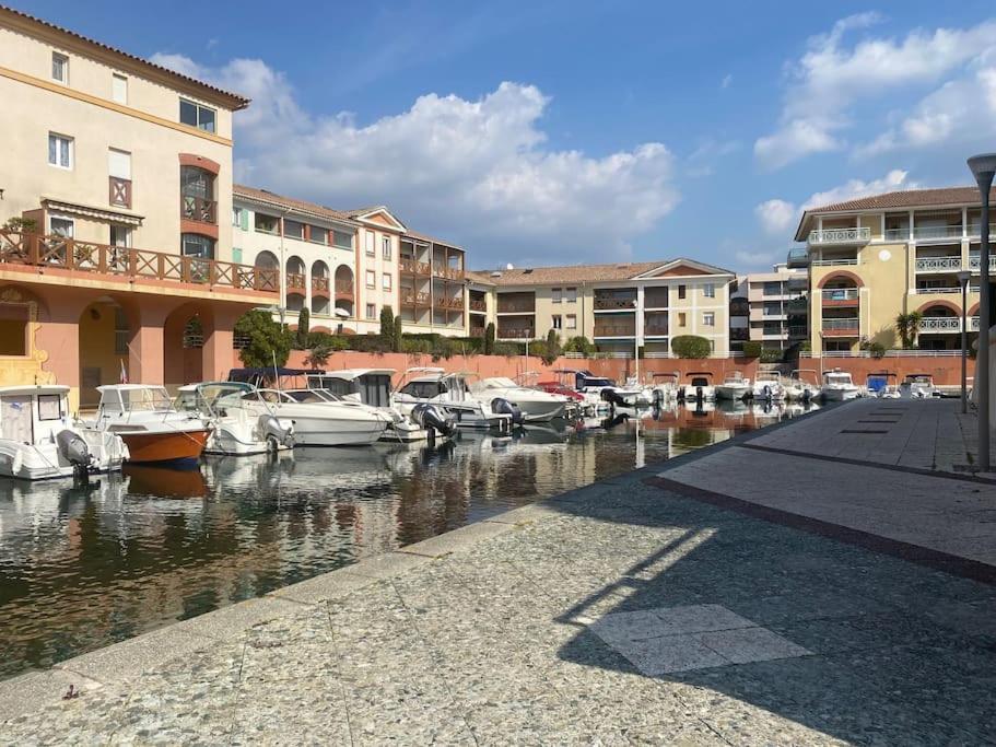 Appt 2 Pieces Port Frejus - Mega Terrasse + Garage公寓 外观 照片